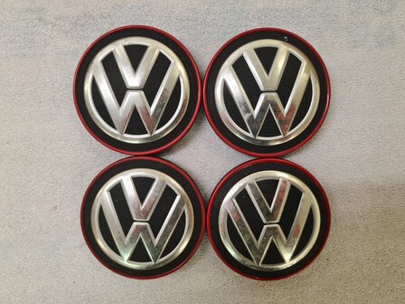 Origineel 4x Naafkap Naafkapjes VW GTI Rood 5G0601171B