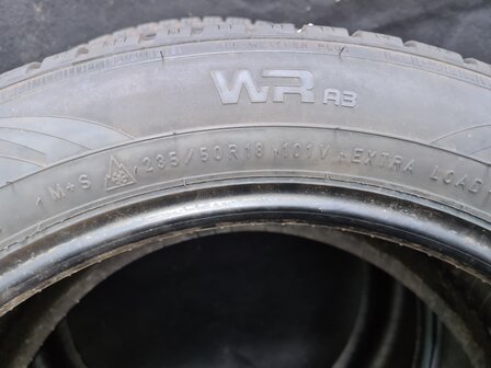 Winterbanden Winter Nokian 235 50 R18 101V 2 stuks ongebruikt