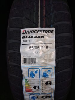 Winterband Winter Bridgestone 185 65 R15 88T Blizzak ongebruikt