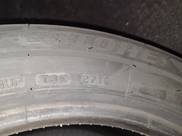 Winterbanden winterset Winter Bridgestone 225 55 R17 101V