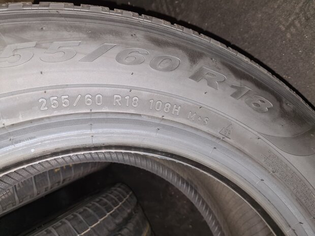 Winterbanden winterset winter Pirelli Q7 Touareg Amarok 18 inch