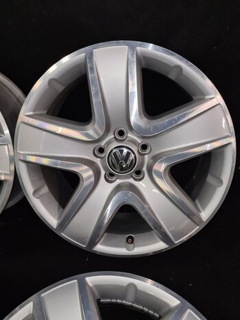 Org. velgen velg set velgenset demo 18 Inch VW 5N0601025Q